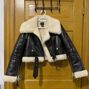 UO classic cropped sherpa aviator jacket